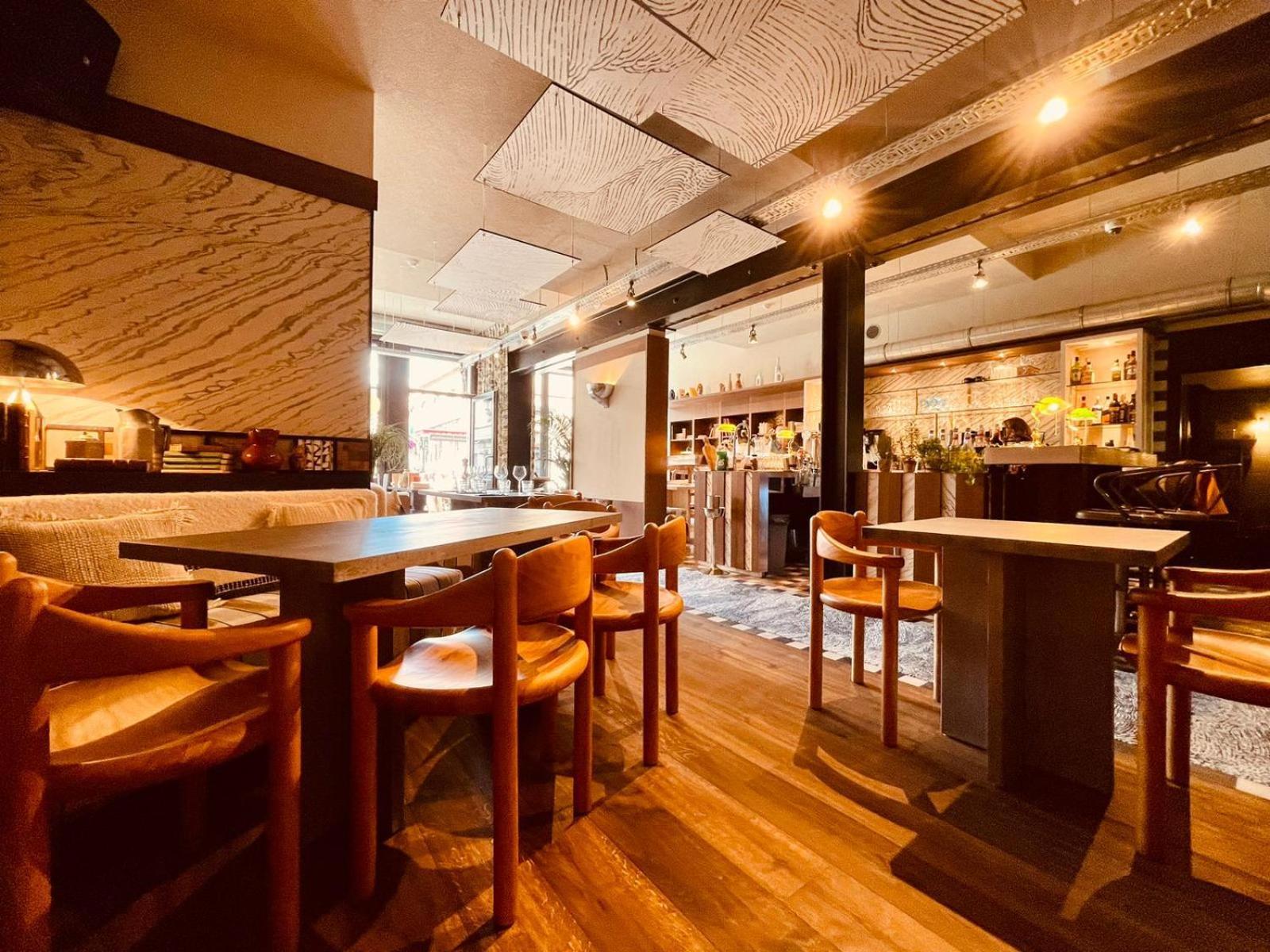 Khách sạn Boutique Saint-gery 3*